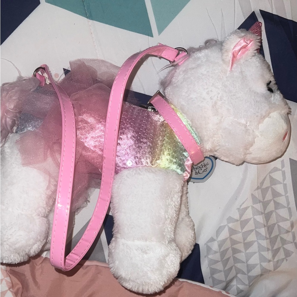 Girls unicorn purse in EUC